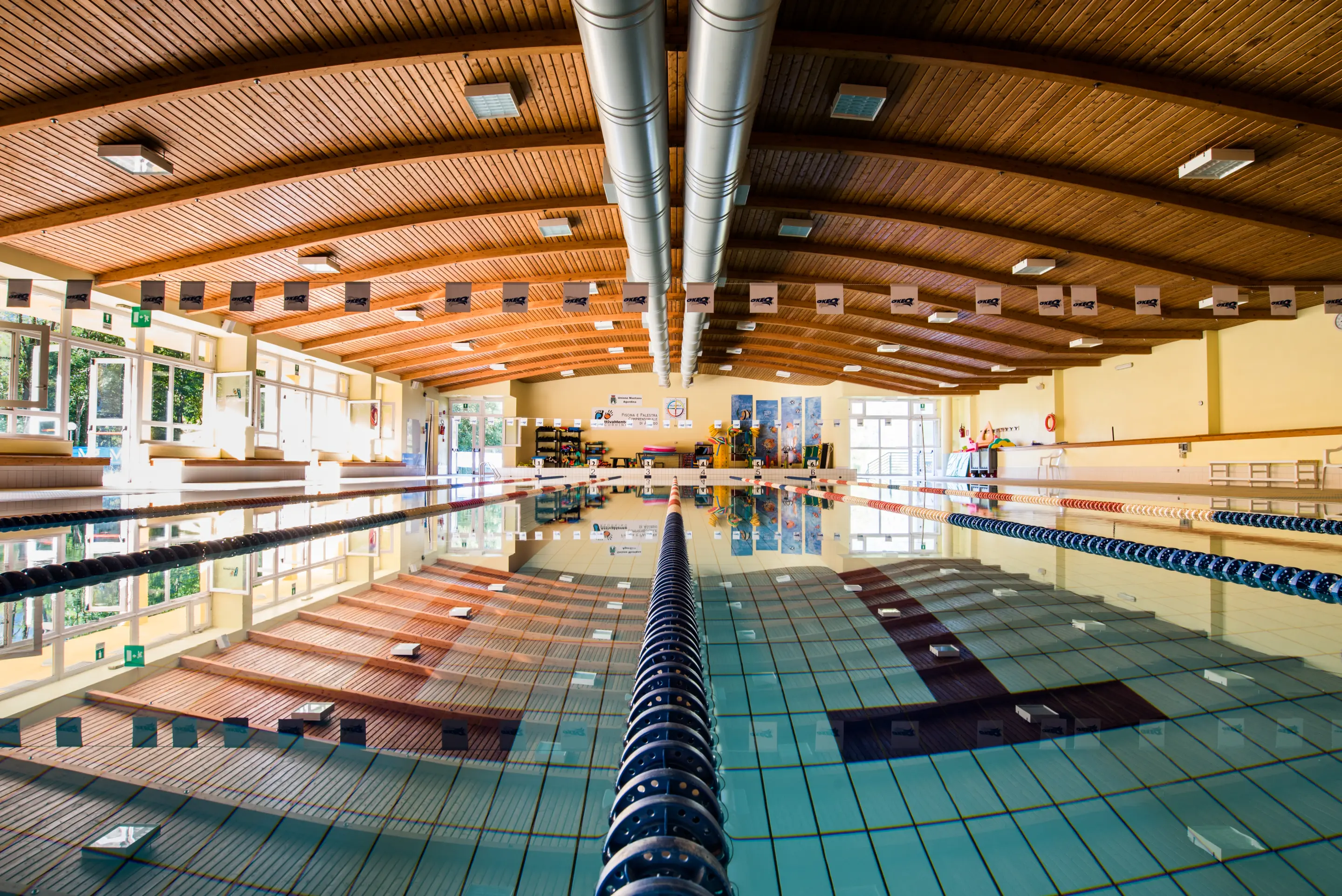 Foto del piano vasca della piscina