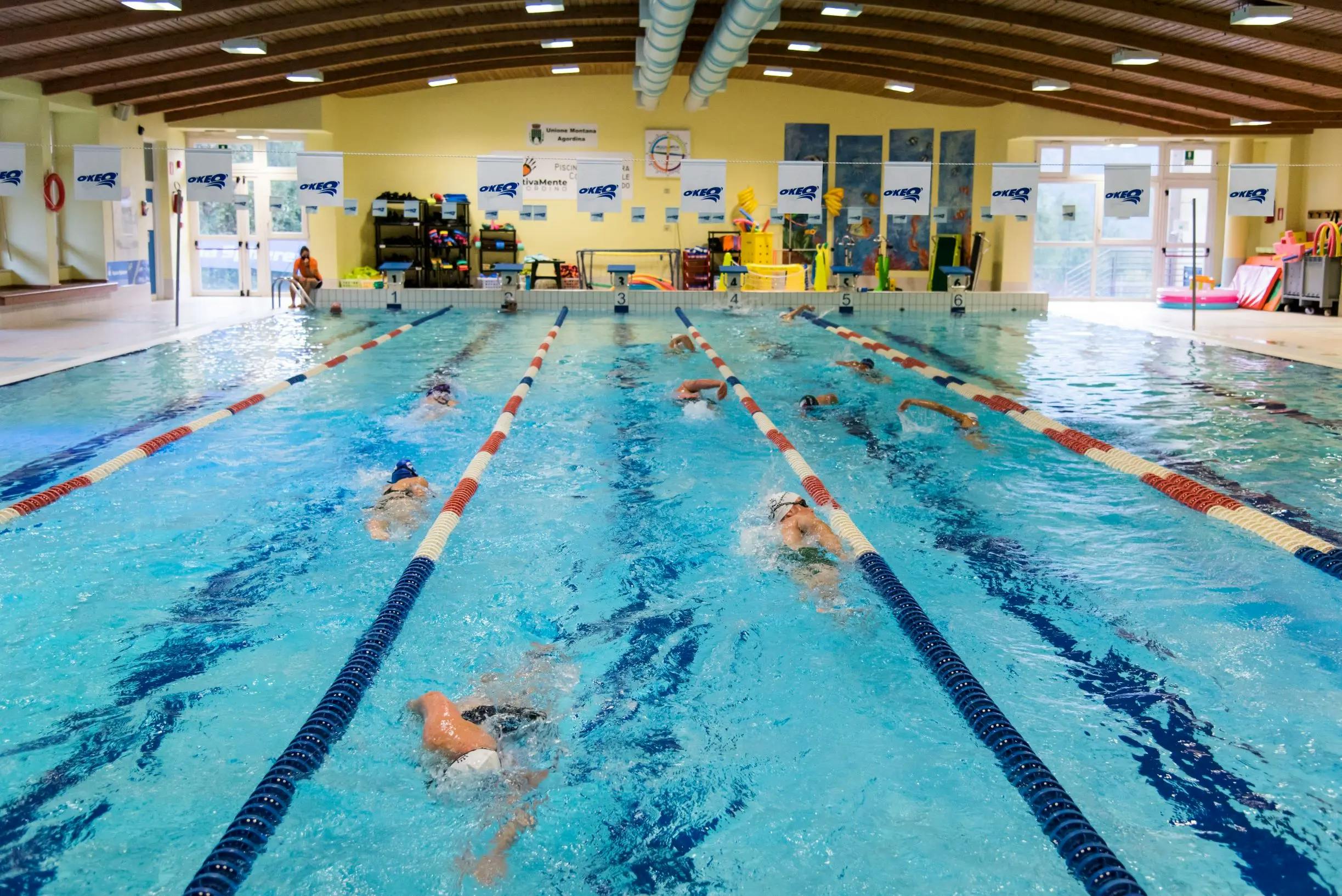 Foto di uno dei corsi di nuoto per ragazzi